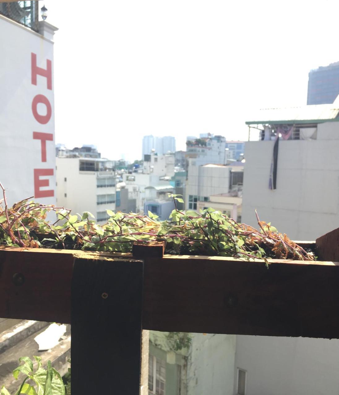 Mobylette Sai Gon Hotel โฮจิมินห์ซิตี้ ภายนอก รูปภาพ